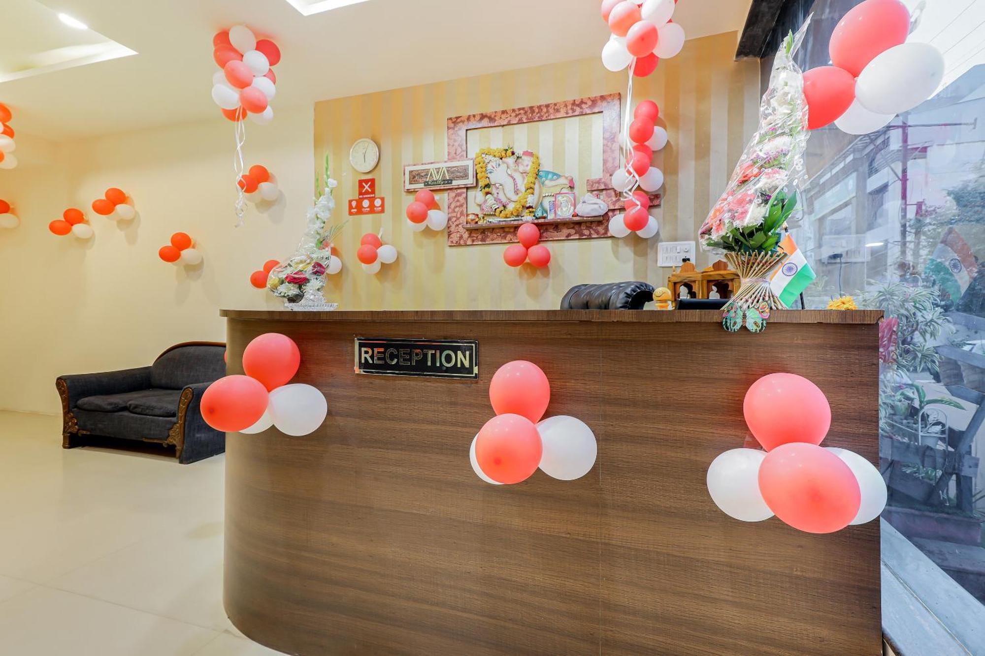 Oyo Hotel Relax Indore Eksteriør billede
